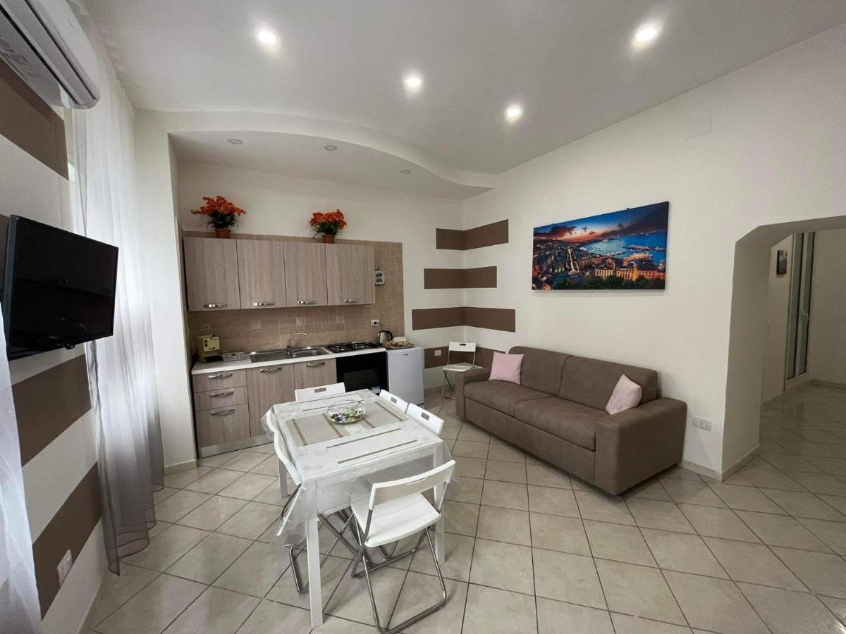 La Maison Di Nonna Tina - Panoramic Suite Napoli Exterior foto